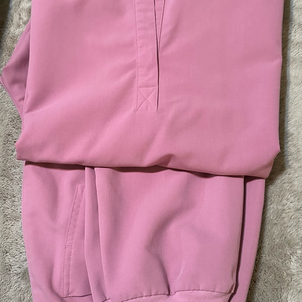 Figs scrubs, pink, purple, royal blue and burgundy very good condition